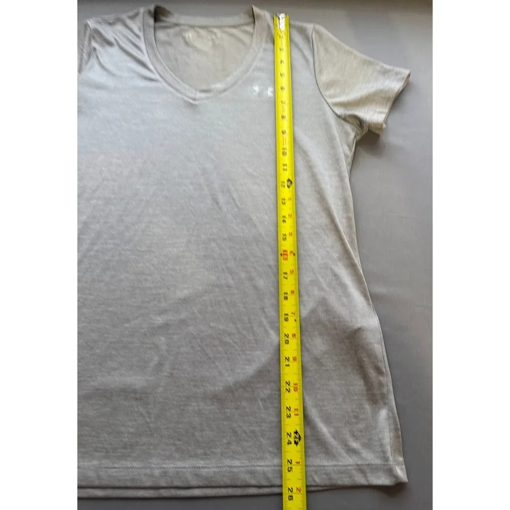 Under Armour T Shirt HeatGear Women‎ Medium Gray V Neck Loose Fit Short Sleeve - Picture 3 of 14